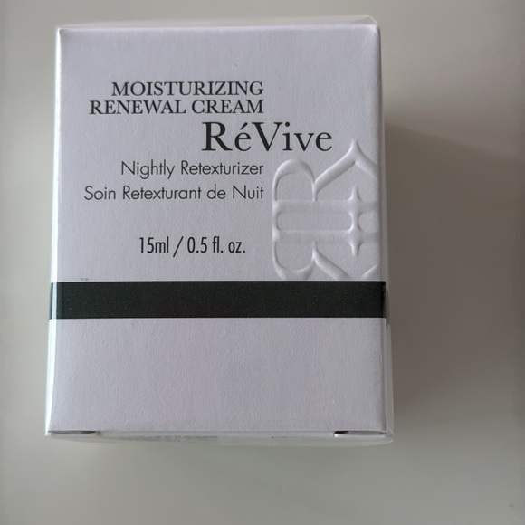REVIVE MOISTURIZING RENEWAL CREAM - Picture 2 of 2